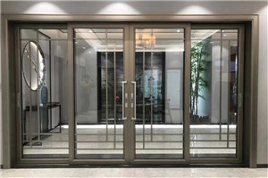 ���̰���